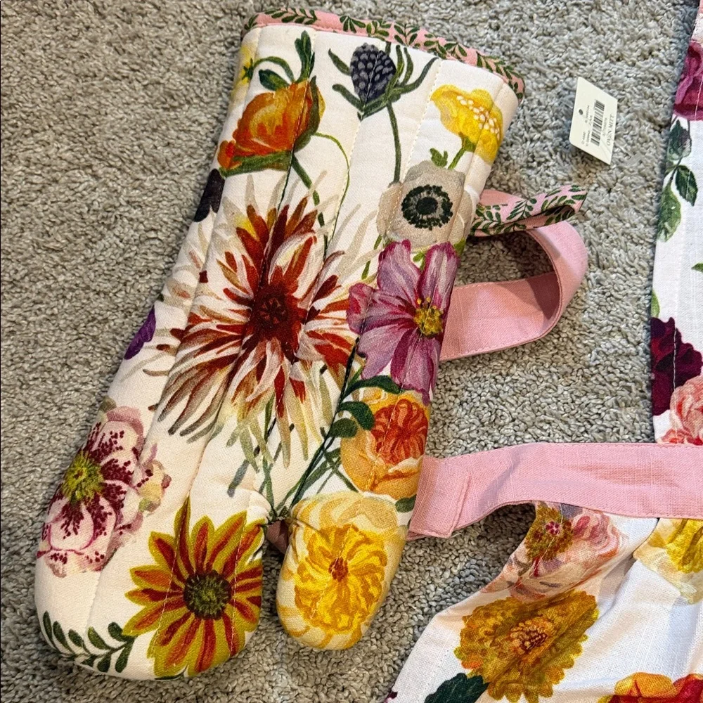 Anthropologie Floral Linen Apron Set in Pink, Yellow, Red, Purple, Green - Picture 4 of 10
